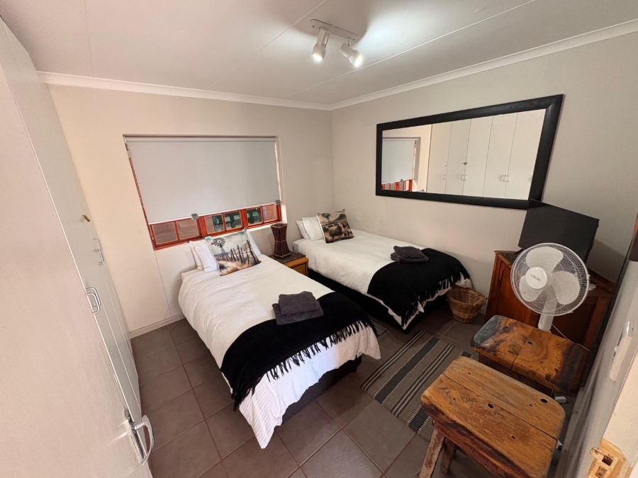 4 Bedroom Property for Sale in Fraaiuitsig Western Cape